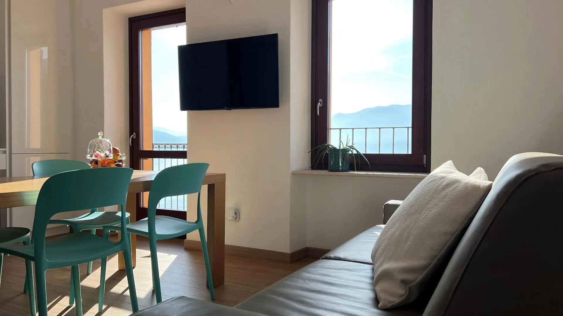 Al Porticciolo - Casa Vacanze Marone Italia